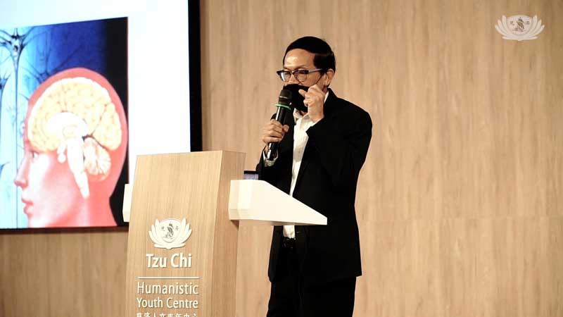 Tzu Chi Hosts Mental Wellness Talks by Dr Yeo Seem Huat  